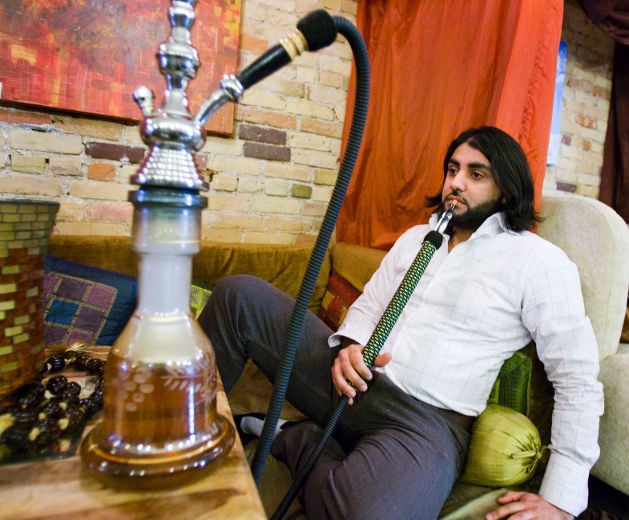 Delhi Govt Cracks Down On City’s Hookah Bars