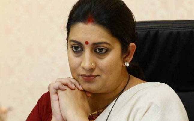 Smriti Irani Targets Rahul Over Media Report On Vadra