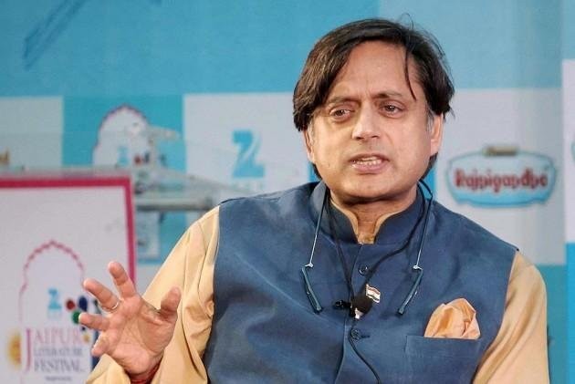 Tharoor Pleads HC To Stop Arnab From Misreporting On Wife Pundanda’s Death