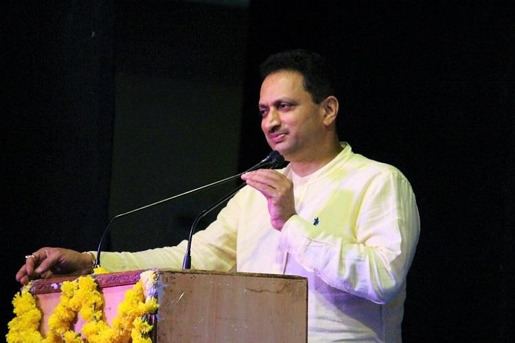 BJP distances itself from Union Minister Anantkumar Hegde’s Constitution comment