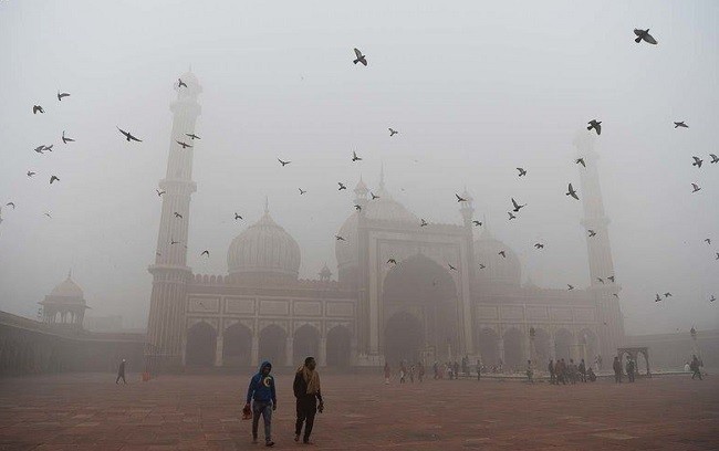 Delhi Air Quality Slips To ‘Poor’ Again