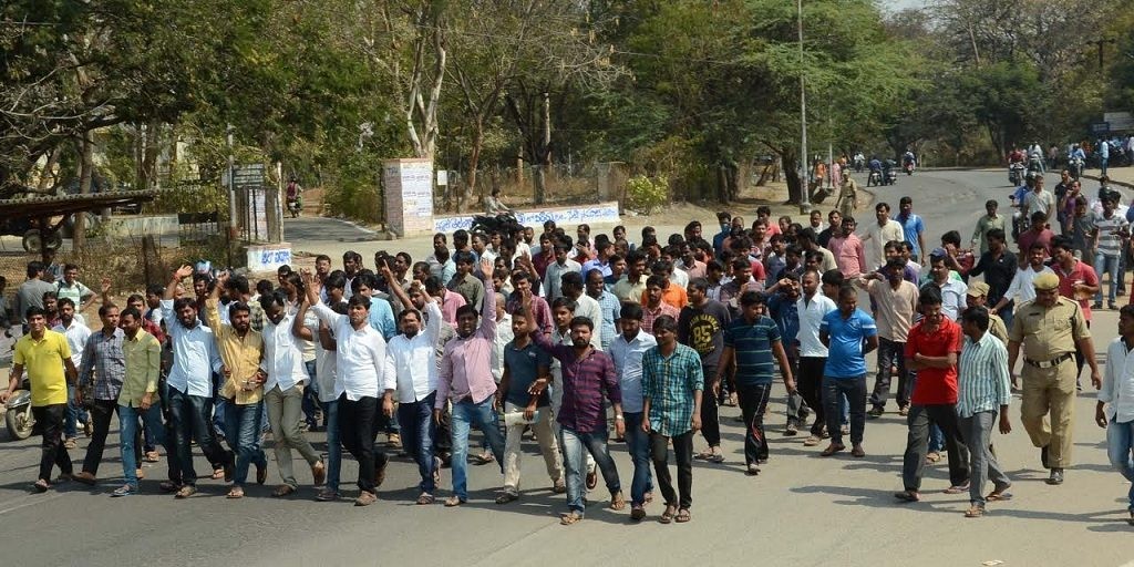 Osmania University Students Stage Protest