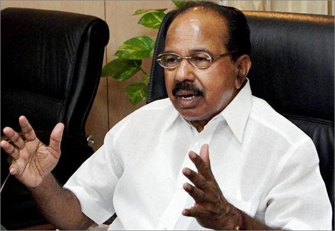 BJP MP Sends Privilege Notice Against Veerappa Moily for Tweeting Details of Panel Proceedings