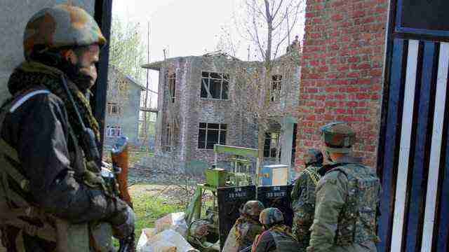 CRPF jawan killed, 2 injured in militant attack, JeM claims responsibility