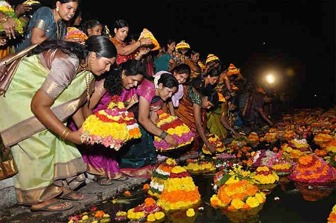 Bathukamma fest celebrated in Telangana