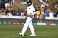 Kohli's misery continues as Southee completes perfect 10