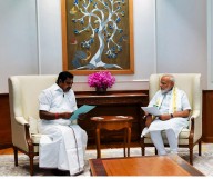 PM enquires with TN CM on Covid measures