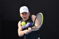 Aus Open: Halep crushes Mertens to enter last 8