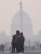 Delhi slips below 5C, rain likely next week