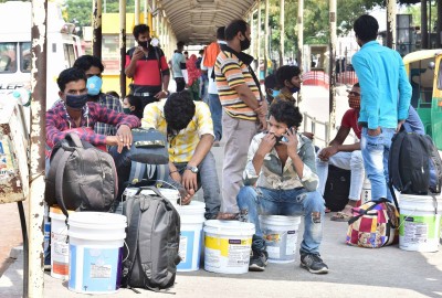 TN: Migrant workers split on returning home amid Covid spike