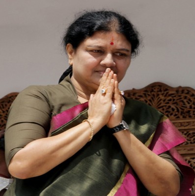 TN Police team grills Sasikala in Kodanad murder-heist case