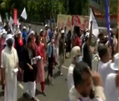 Protests against K-Rail continue in Kerala