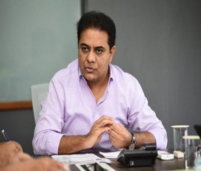 Apologise to people of Telangana, KTR tells state BJP chief