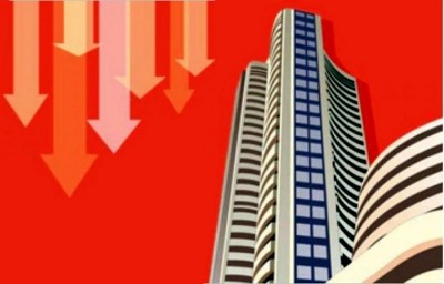 Indices erase all gains, Sensex falls over 310 points