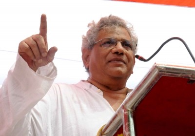 Yechuri, Karat arriving for crucial CPI-M meeting in Kerala sparks speculation