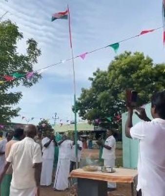 Day after hoisting Tri-colour, many Dalit panchayat presidents in TN fear reprisal from caste people