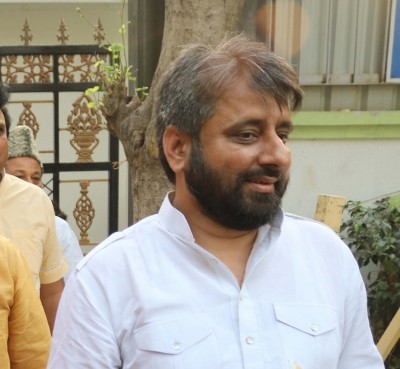 Delhi ACB seeks AAP MLA Amanatullah's removal as Waqf Board chairman