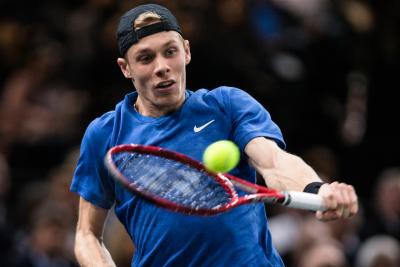 Tiafoe stuns Shapovalov in Toronto