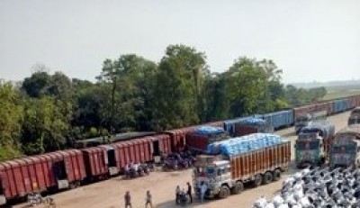 Freight services resume on restored India-B'desh rail link