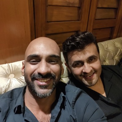 Sonu Nigam offered his personal gym to Sahil Khattar