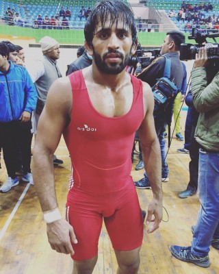 Wrestler Bajrang Punia secures semifinal spot with stunning win over Iranian