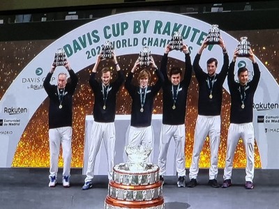 Russia defeat Croatia to clinch Davis Cup title