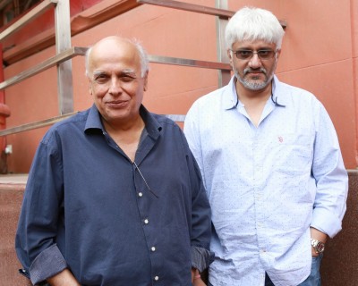 'Raaz' team of Mahesh Bhatt, Vikram Bhatt unite for horror flick 'Cold'