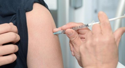 'People with booster jab 93% less likely to die from Covid than unvaccinated'