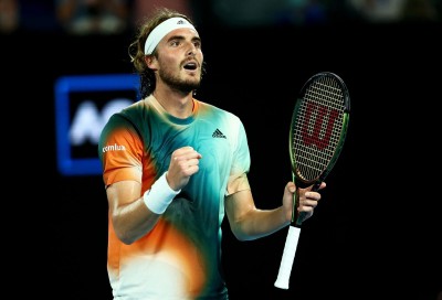 Tsitsipas captures 200th win, advances in Acapulco tennis