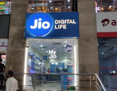 Reliance Jio cable system to connect Maldives directly to India, S'pore