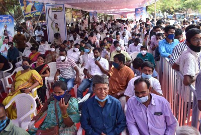 Andhra employees drop strike plan after breakthrough in talks