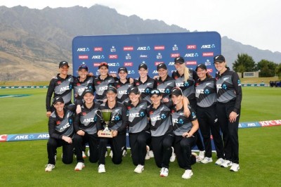 India Women lose one-off T20I to New Zealand by 18 runs