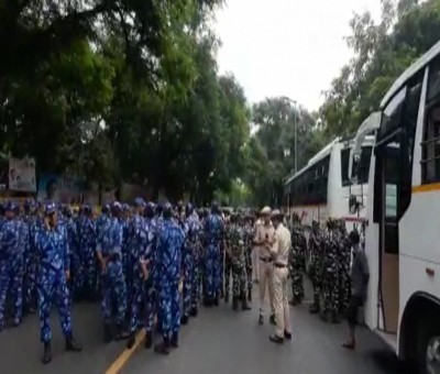 Sonia's ED appearance: Heavy security deployed outside Congress HQ