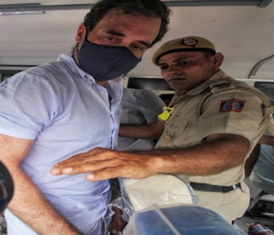 Rahul Gandhi detained by Delhi Police