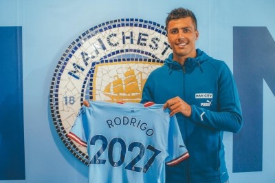 Spain's Rodrigo extends his stay at Manchester City till 2027