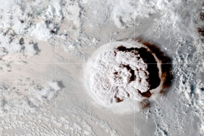 Tonga eruption created atmospheric gravity waves that reached space