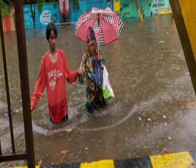 Rains pound Mumbai, Konkan, many towns flooded, 3,500 shifted (Roundup)