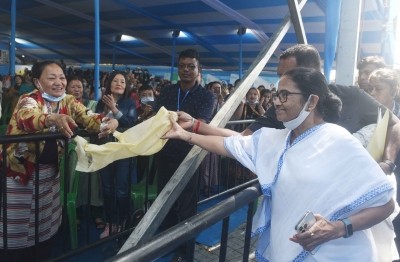 Mamata Banerjee to learn Gorkhali to communicate better in the hills