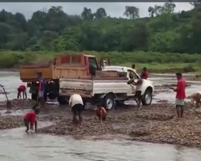 Assam: Stone mafias disturbing eco-sensitive zones near Sonachara rivulet