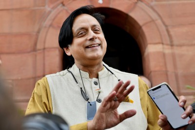 Onus on Centre, not states to bring down fuel prices: Tharoor