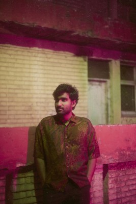 Prateek Kuhad's 'Shehron Ke Raaz' music video released