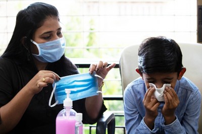 Be cautious to protect kids from seasonal diseases: Doctors to parents