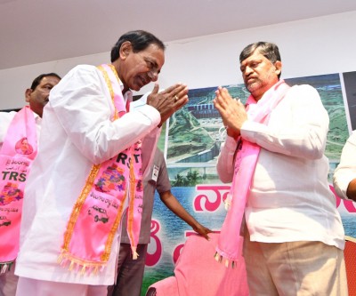 Money earned from land sale to be use for public welfare: KCR