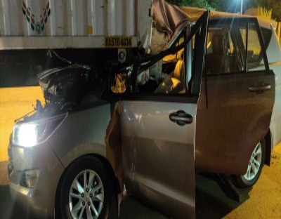 Telugu actor Kathi Mahesh meets with accident in Nellore