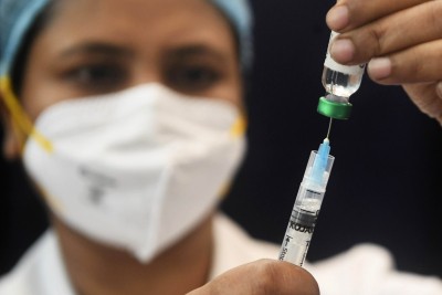 99% fully vaccinated healthcare workers remained safe: Fortis study