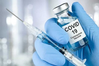 Goof up has 65-yr-old Kerala man getting two vax doses within minutes