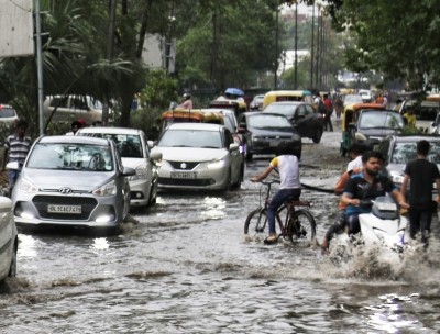 Delhi HC concerned over traffic jams during monsoons, seeks report