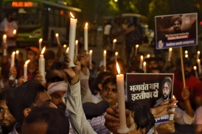 Youth Cong takes out peace march to pay tribute to Moosewala