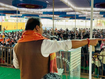 KCR betrayed people of Telangana: Assam CM