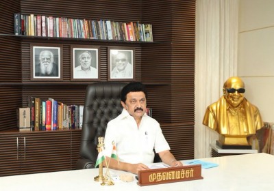 OPS urges Stalin to act against DMK men who threatened police officer